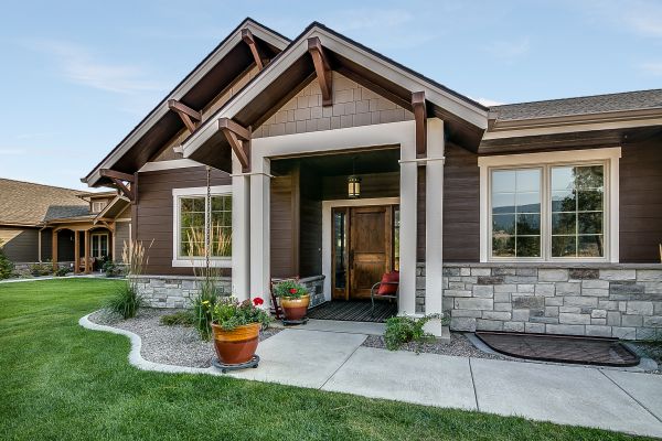 Exterior Trim Repair And Painting