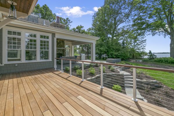 Enclosed Deck Installation