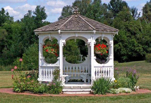 Gazebo Moving Service