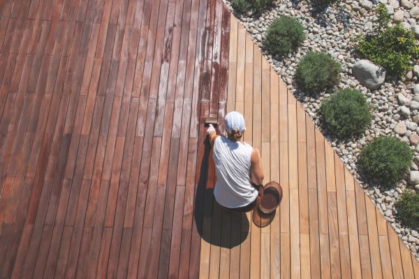 Wood Deck Refinishing Service